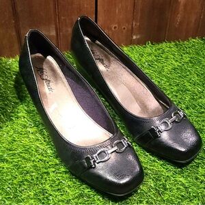 Life Stride Black Heels with Silver Accent